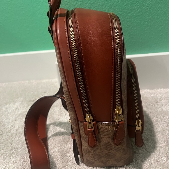 SOLD - Picture 4 of 7